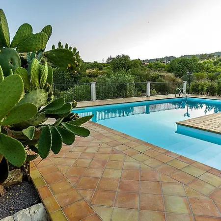 Ceretanum House 4*